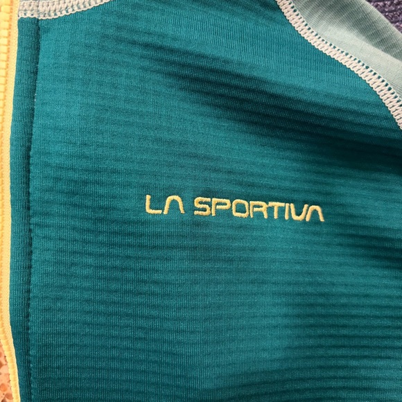 La Sportiva Women's Trail Running/Hiking Full-Zip Jacket (M) - Picture 10 of 11